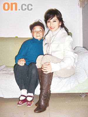 hth官网入口_
搞笑GIF段子:漂亮的烟花 带着扑灭的气息 (图4) 华体会体育hth官方网站