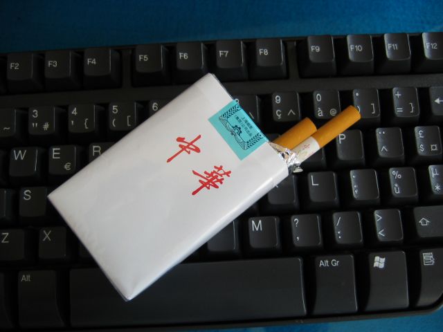 “hth官网入口”这年头 剑走偏锋的MOBA游戏到底有没有未来?