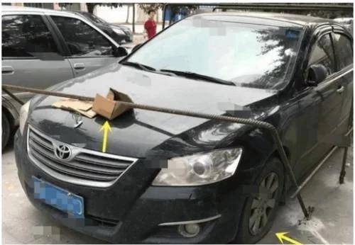 
15万车位被占 留10086挪车电话 业主打做法很解气-hth官网入口(图4)