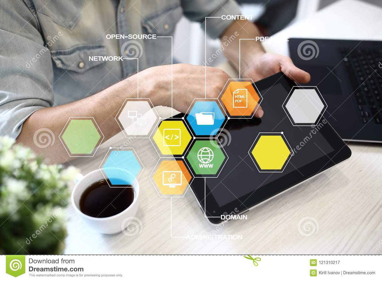 【华体会体育hth官方网站】兴趣是最好的老师 发展孩子的兴趣(图2) 华体会体育hth官方网站