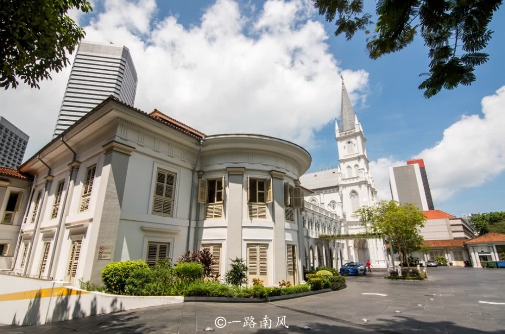 华体会体育hth官方网站|
窦骁带何超莲逛西安网红景点 帮买饮料超暖心 何超莲灵巧懂事