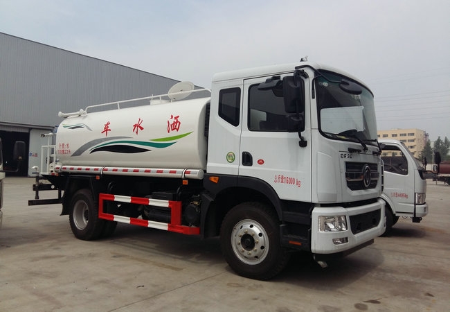 “华体会体育hth官方网站”天回二小：金钱板走进社区“非遗”演出《我们的家园》