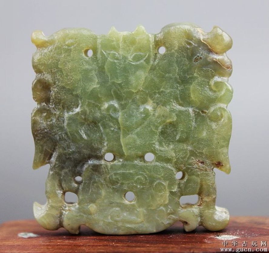 华体会体育hth官方网站-
西安一商场内26岁女服务员被割喉致死！作案后男子自己报警